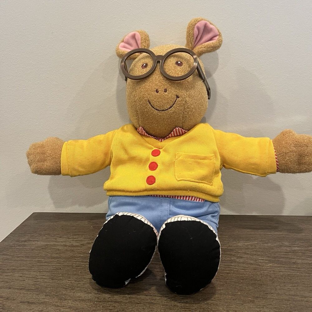 VTG 1996 Arthur Talking 5834 Plush Playskool Works Marc Brown Yellow Sweater 17”